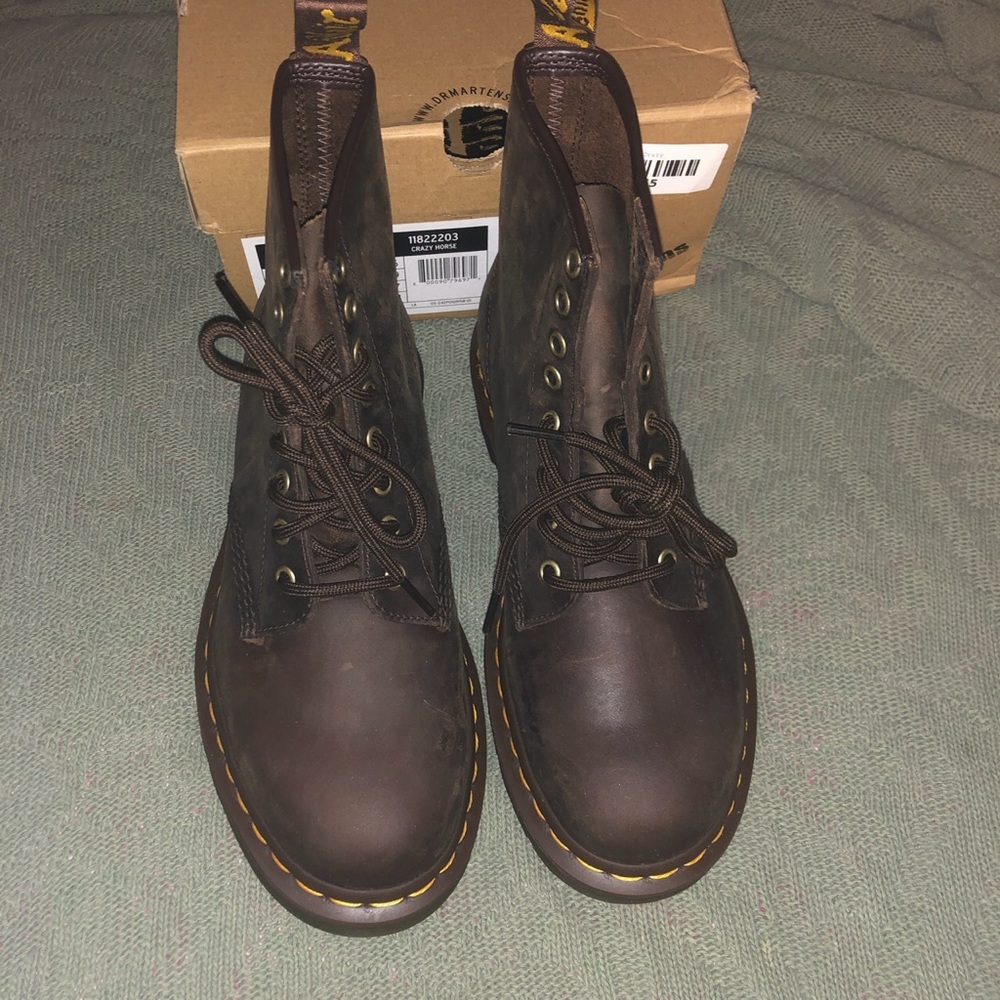 Dr. Martens 1460 Dark Brown Crazy Horse Size 8W
